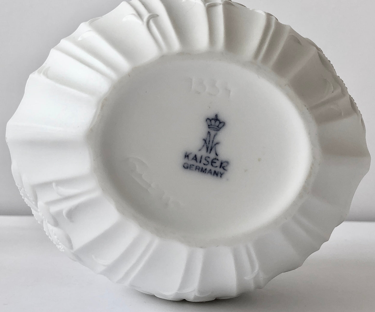 KAISER GERMANY MATTE WHITE PORCELAIN VASE