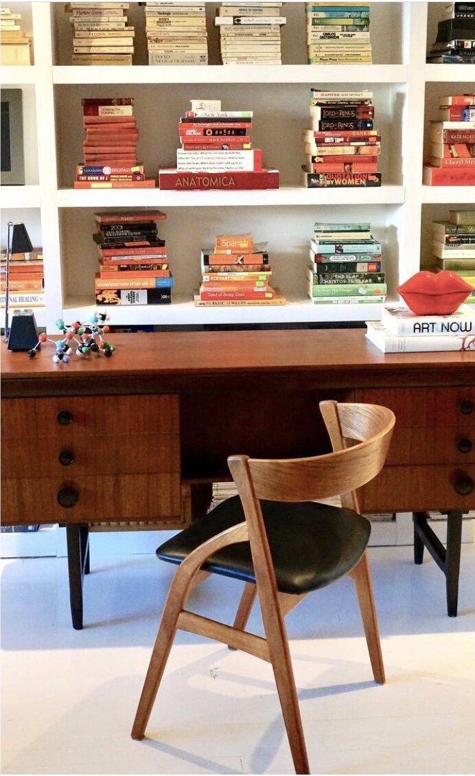 REFINISHED MEREDEW BRITISH MADE MID CENTURY DESK/VANITY