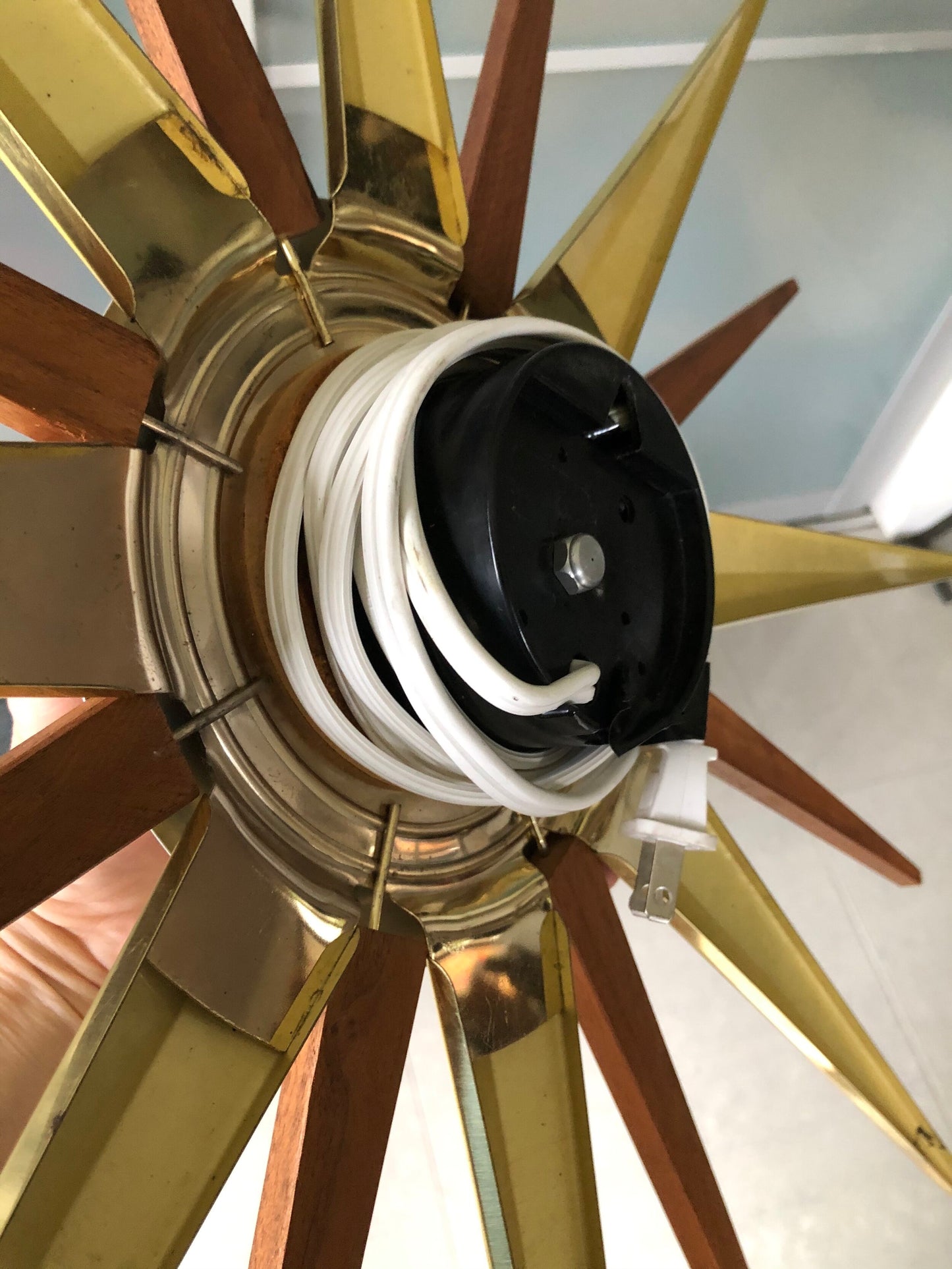 FANTASTIC TEAK & BRASS STARBURST | SUNBURST WALL CLOCK